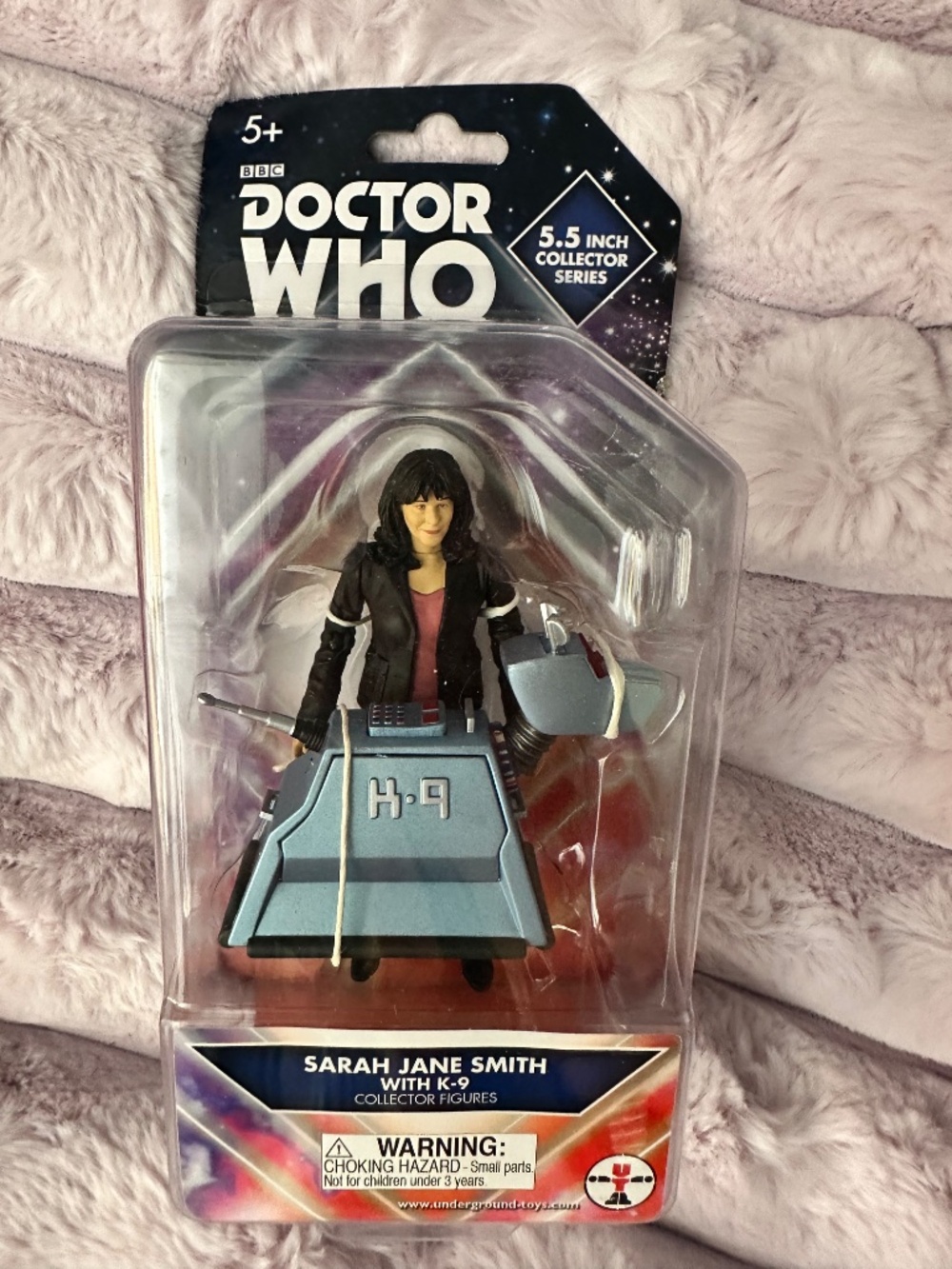 New SEALED Doctor Who 5.5" Action Figure Set with K9 Collector BBC Series QR - Picture 2 of 9